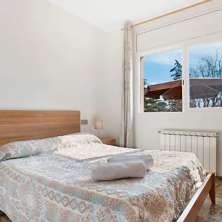 Sleeps 6 * Lloret de Mar