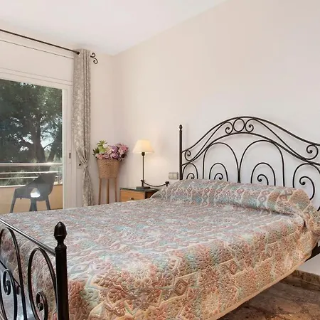 Sleeps 6 * Lloret de Mar