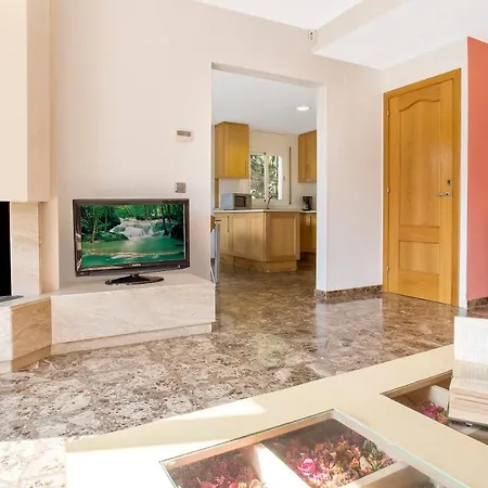 Sleeps 6 Villa